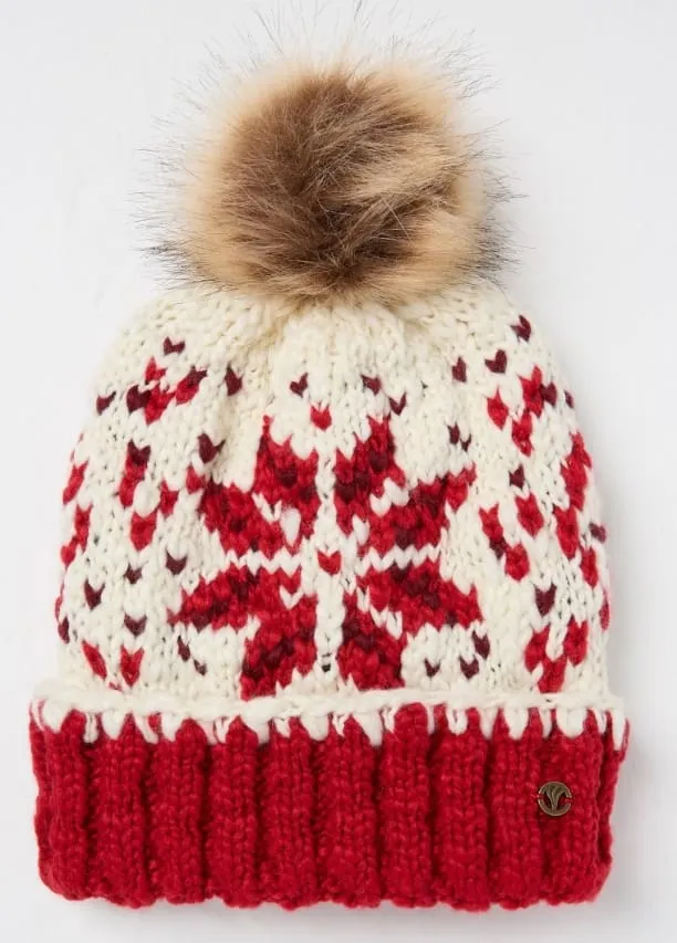 Grob gestrickte Wintermütze in Rot und Creme mit Fair-Isle-Muster, breitem Rippenbündchen und großem Kunstfell-Pompom